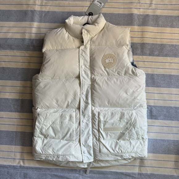 Canada Goose Jackets & Blazers - Canada Goose Pbi Collection Paradigm Freestyle Shell-Down Gilet
